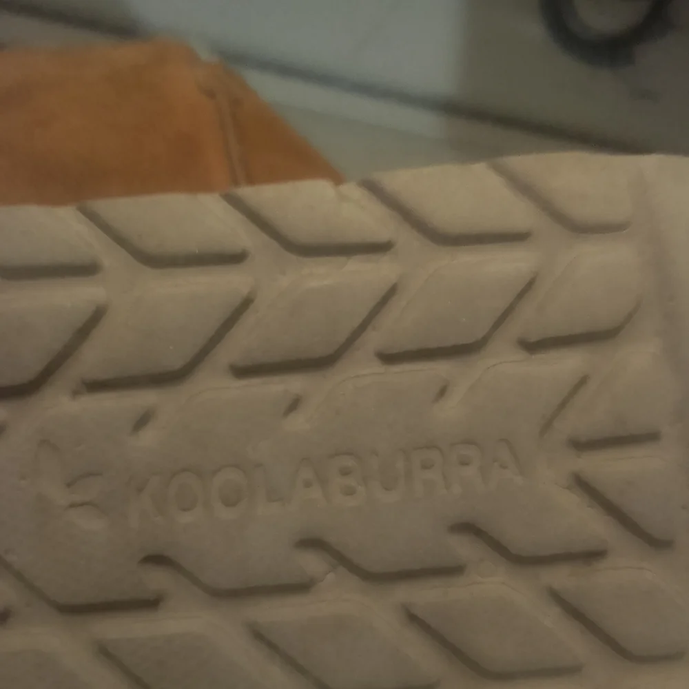Koolaburra warm stylish